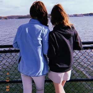 Meet your Posher, Alexandra